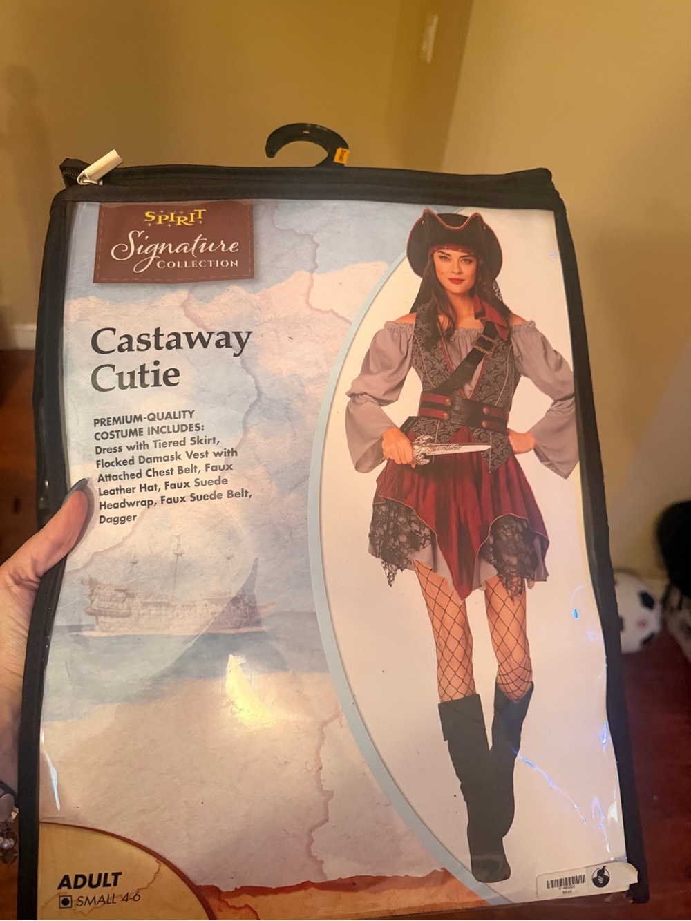 Costume